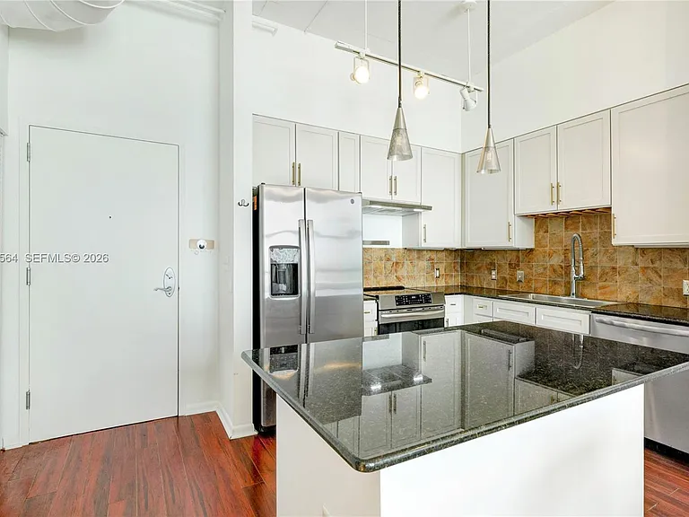 2001 Biscayne Blvd #2514 — Photo 2