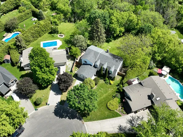 55 Valley Mills Rd, East Gwillimbury, ON L0G 1M0