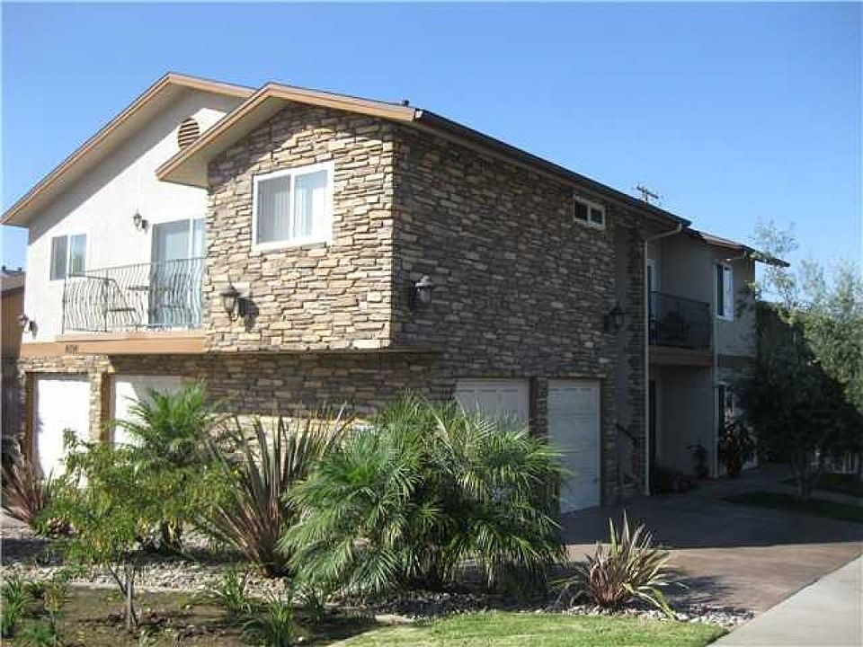 Exterior of Comples