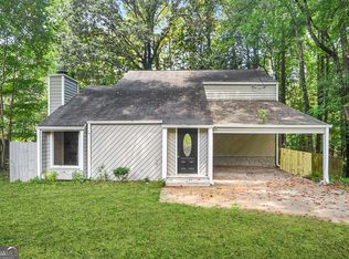 215 Carmichael Rd, Woodstock, GA 30189