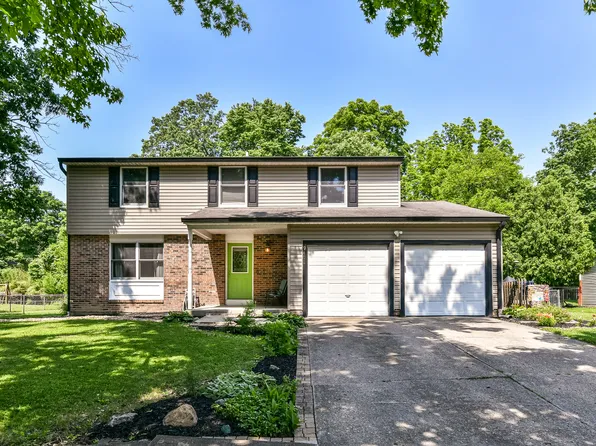 9402 Thornwood Dr, Indianapolis, IN 46250