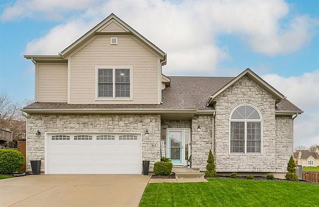 1st image of 912 Plum Rose Dr
