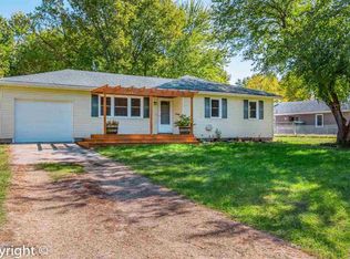 3003 Westlake Dr, Sedalia, MO 65301