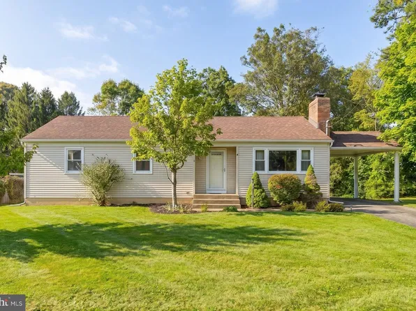 407 Franklin Rd, Glassboro, NJ 08028