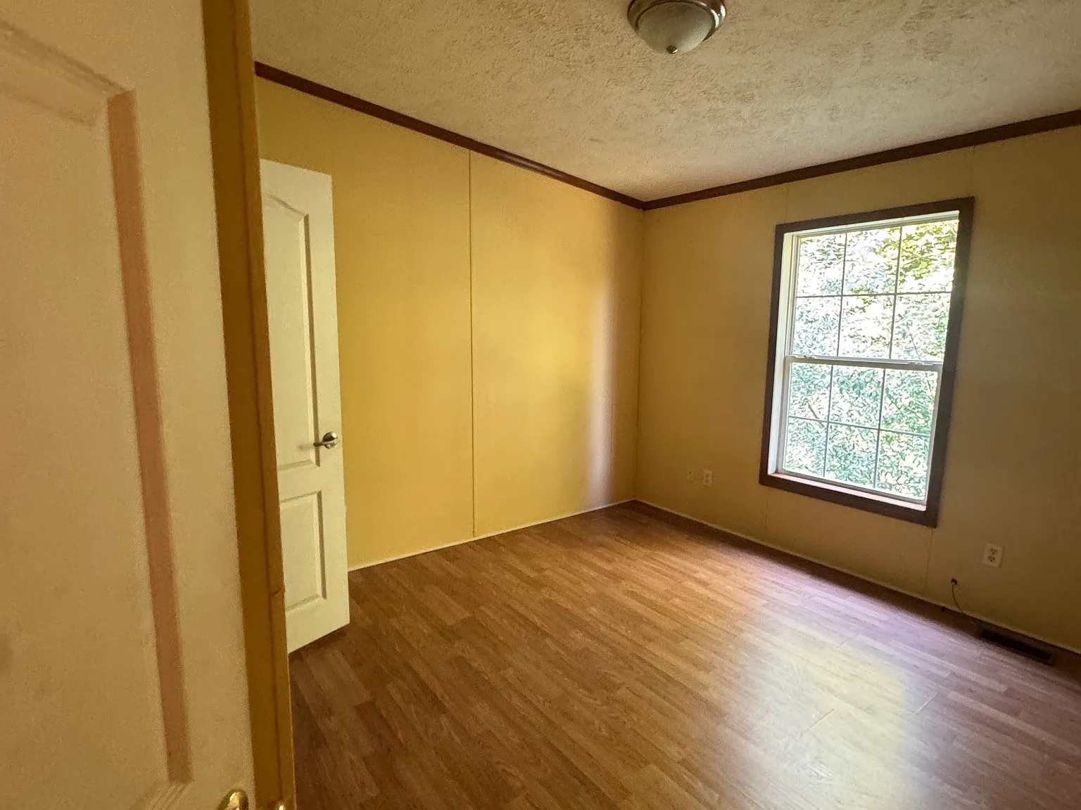 2 bed, 1000 sqft, $1,450 — Photo 3