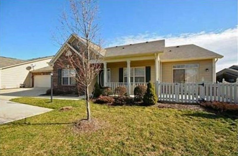 2nd image of 2631 Big Bear Ln