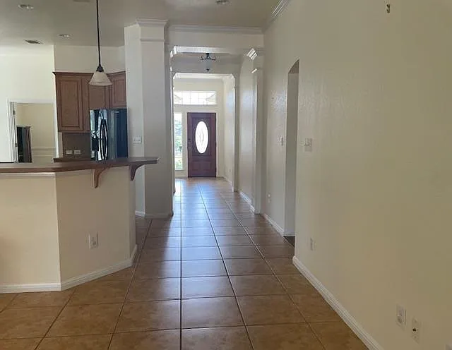 2412 Tivoli Dr — Photo 7