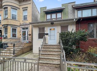352 95th St, Brooklyn, NY 11209