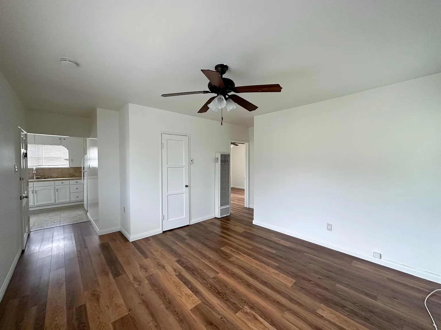 2 bed, $2,195 — Photo 2