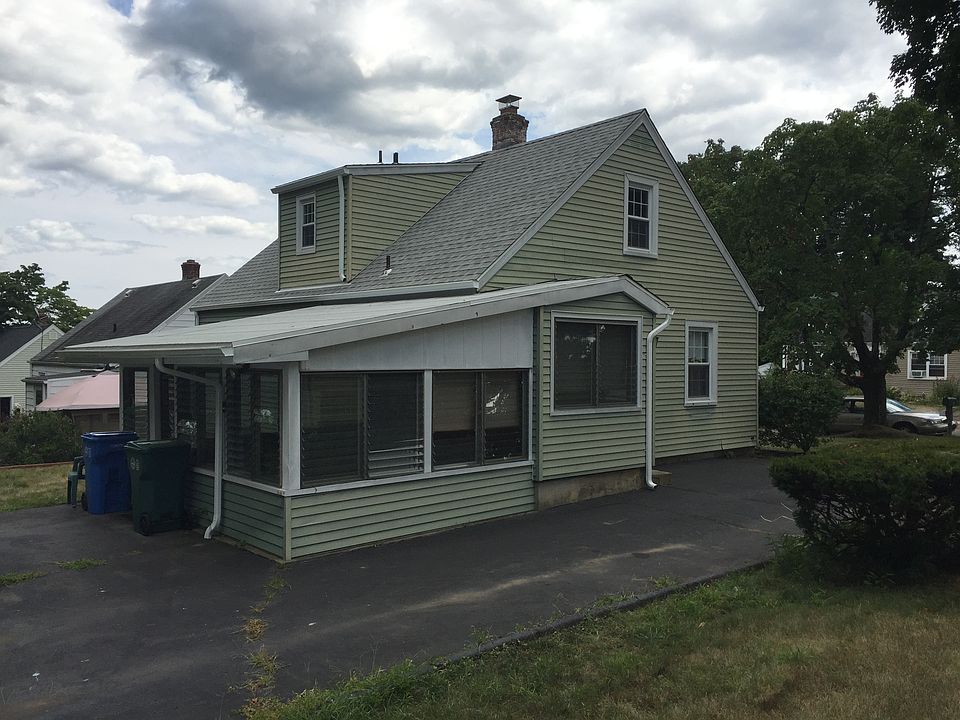 2nd image of 55 Daniel Rd