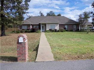 117 Bluewood Ln, Pineville, LA 71360