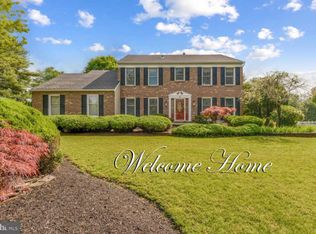 4 Springhill Dr, Princeton Junction, NJ 08550