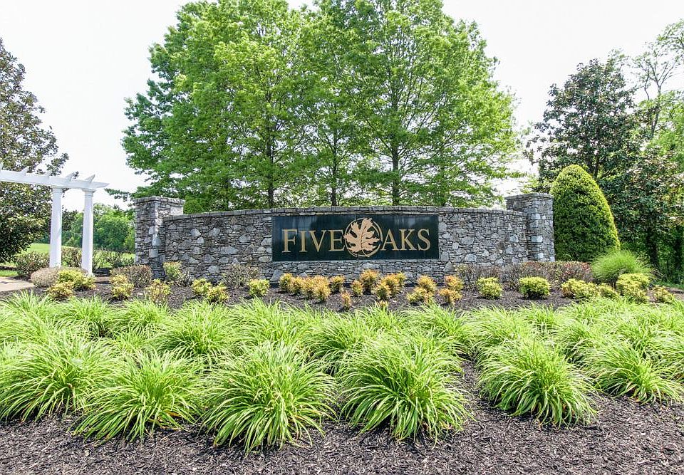 1st image of 508 Five Oaks Blvd