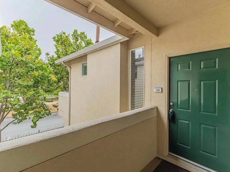 110 Everson Dr — Photo 9