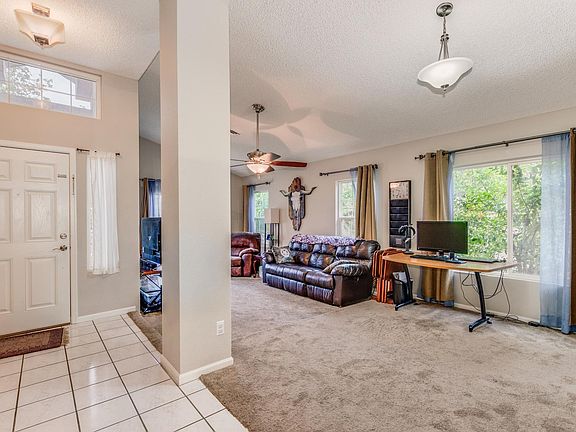 5th image of 408 E Avenida Sierra Madre