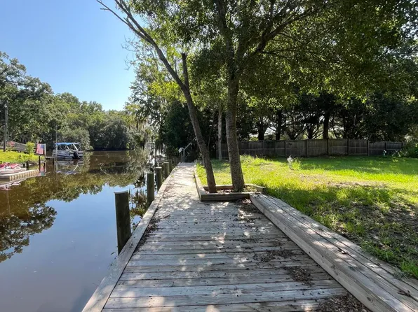 280 Harbor Dr, Palatka, FL 32177