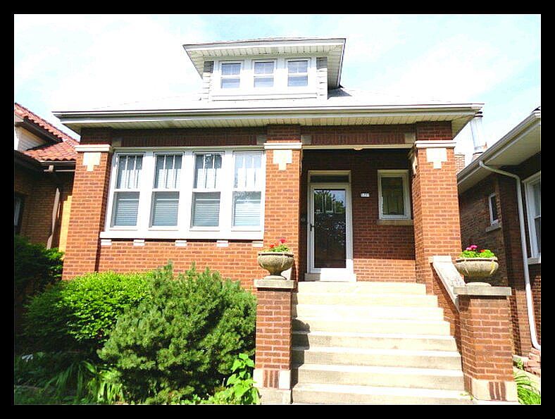 1st image of 1846 Harvey Ave