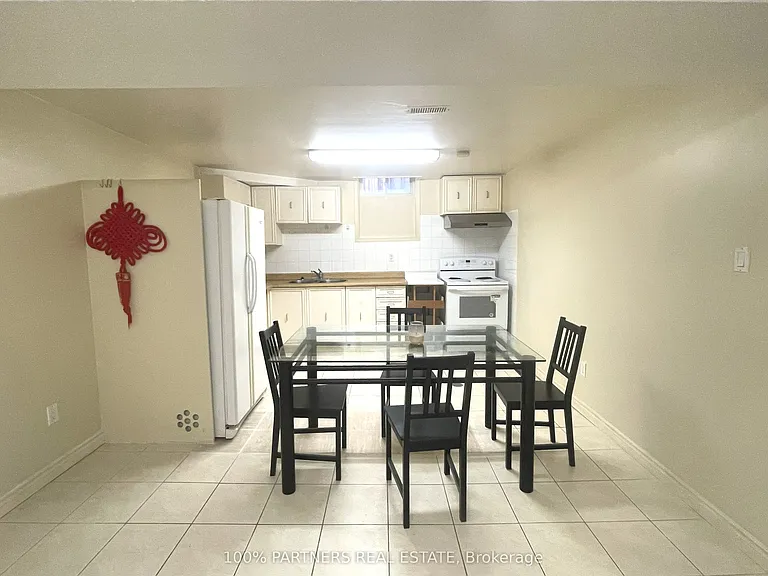 23 Vickers Rd #2-1 — Photo 3