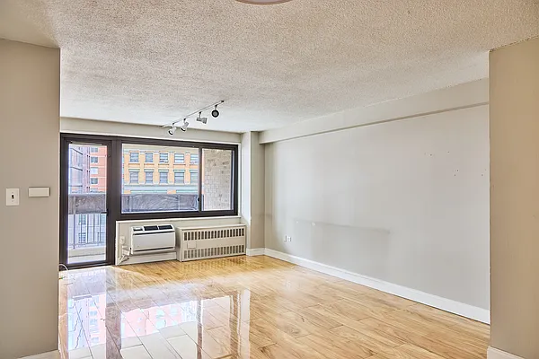 77 Fulton Street #10F