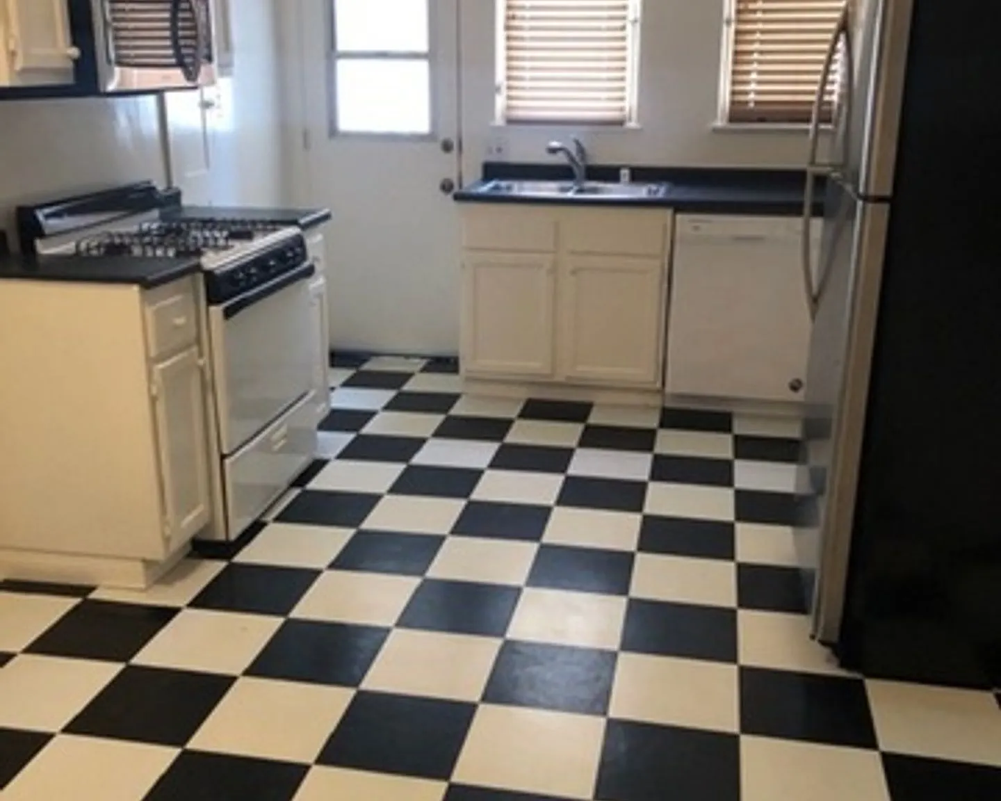 Hutton-Fairfax LLC — Photo 1