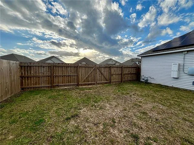 7535 1st Lake Dr — Photo 29