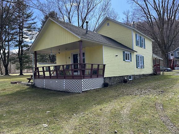 5th image of 518 Dairy St