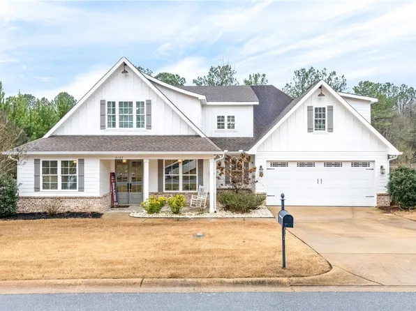 4135 Creekwater Xing, Auburn, AL 36832