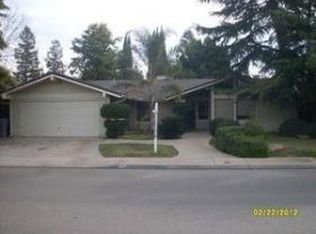 37 Burgan Ave, Clovis, CA 93611