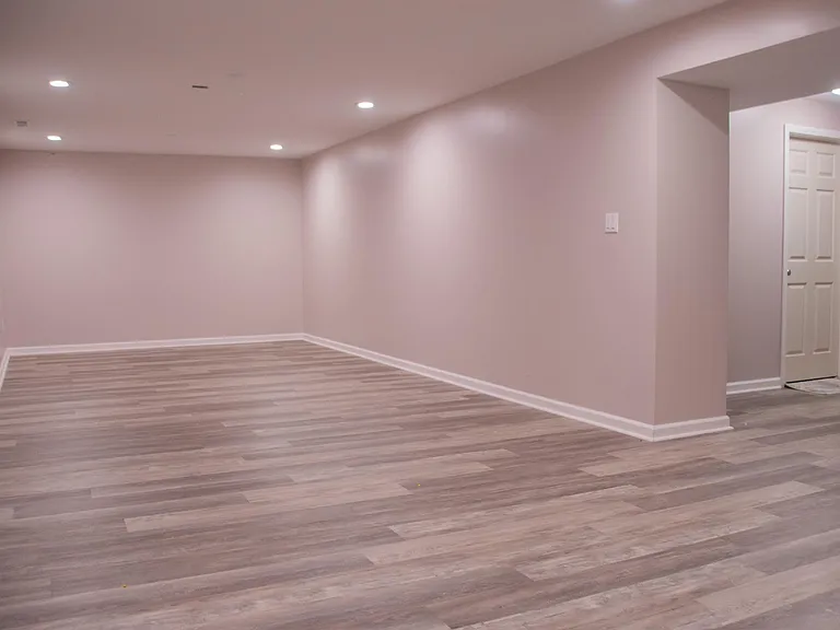 10705 Elkington Ln — Photo 20