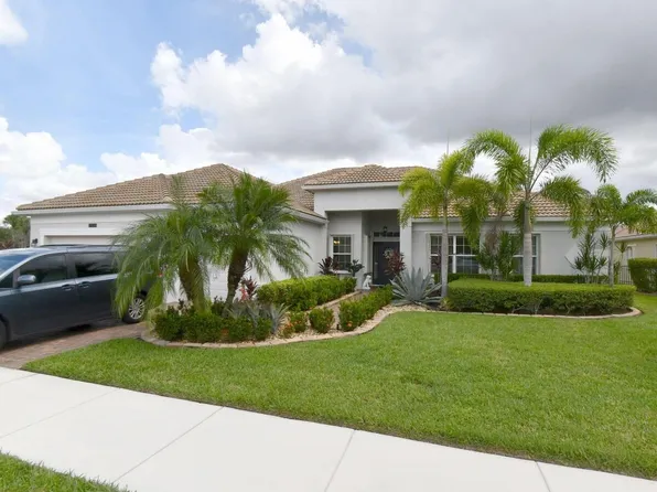11490 SW AVENTINO Drive, Port St Lucie, FL 34987