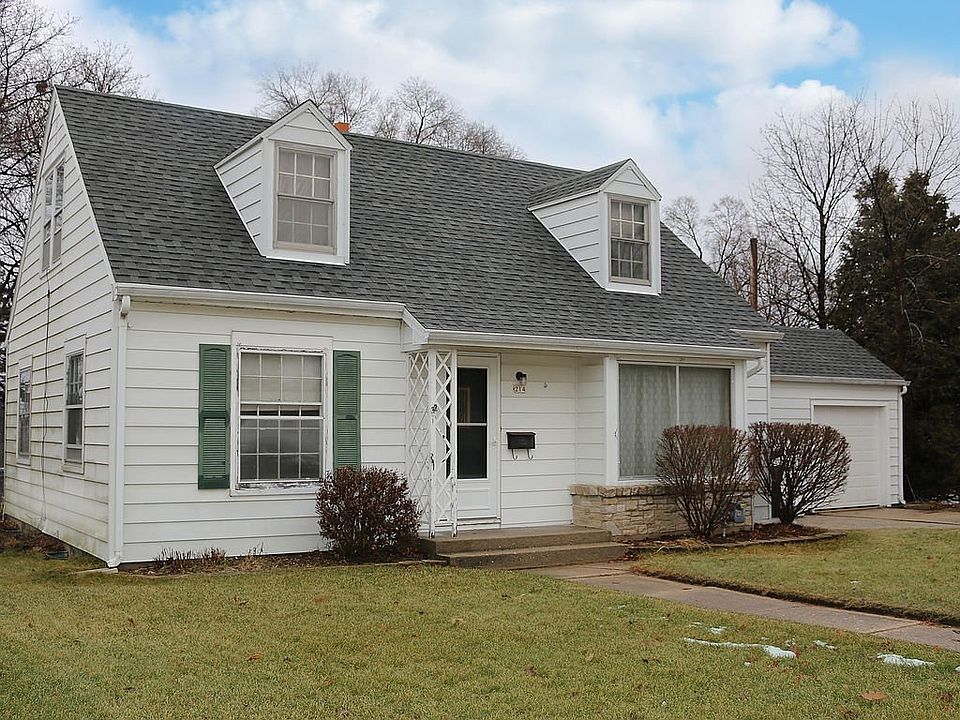 1st image of 214 Lincoln Dr N