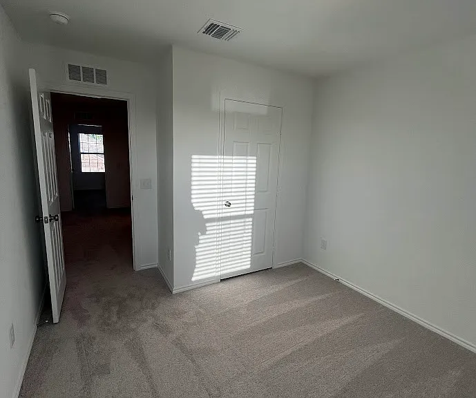 818 Poppy Cove Ln — Photo 11