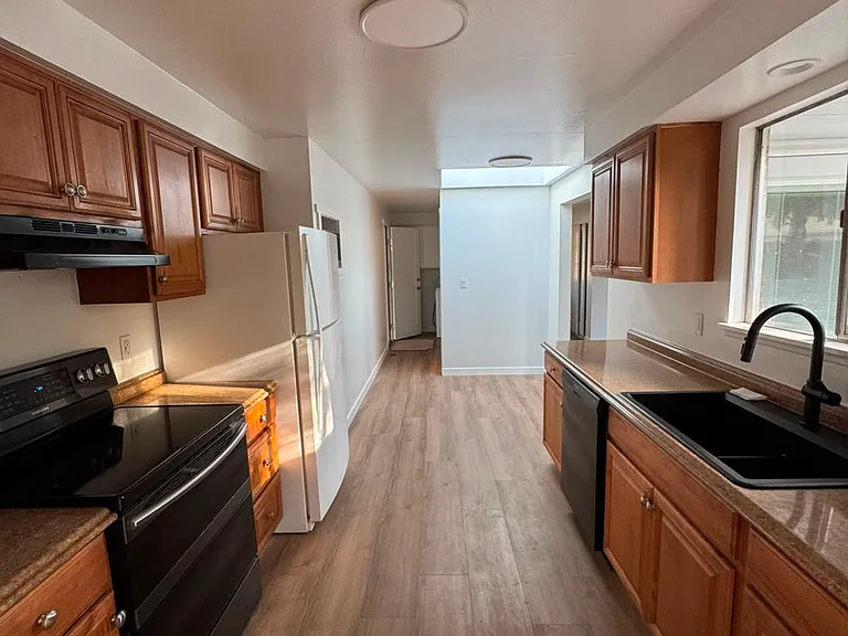 1165 Camas Ave NE — Photo 13