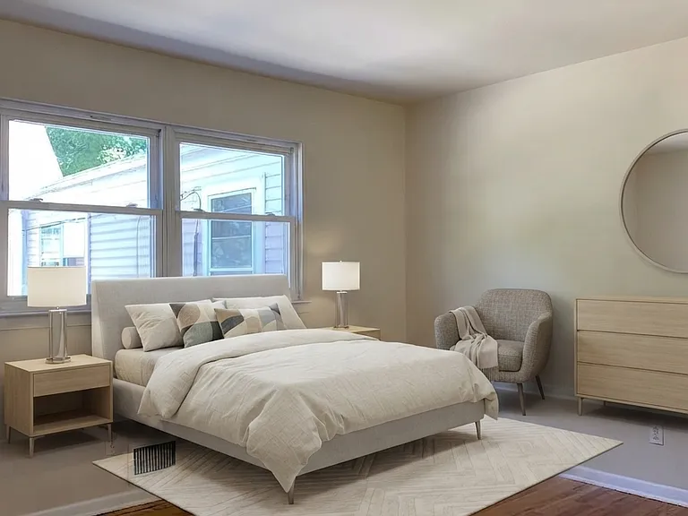 1251 Milton Pl #3C — Photo 3