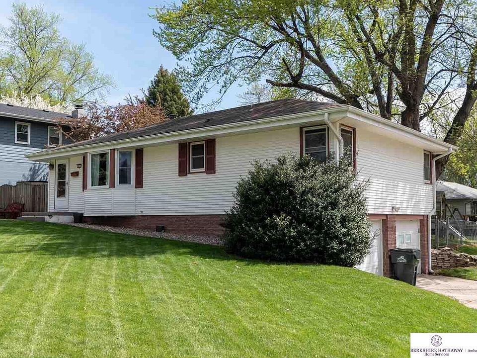 1st image of 601 Hogan Dr