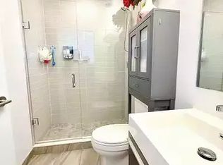 181 Bedford Rd #308, Toronto, ON M5R0C2