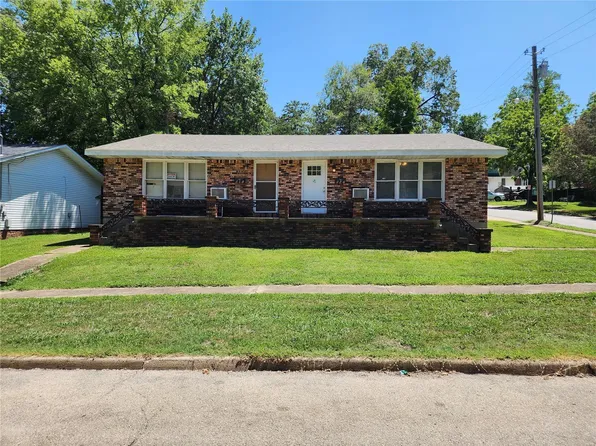 840 Cynthia St, Poplar Bluff, MO 63901