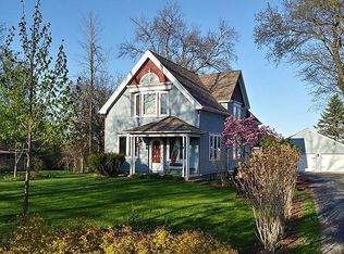 5930 S 92nd St, Greendale, WI 53129