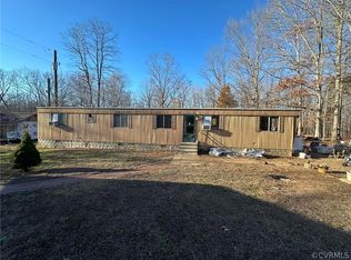 119 Mallorys Ford Rd, Louisa, VA 23093