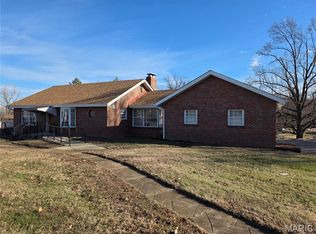 4448 Telegraph Rd, Saint Louis, MO 63129