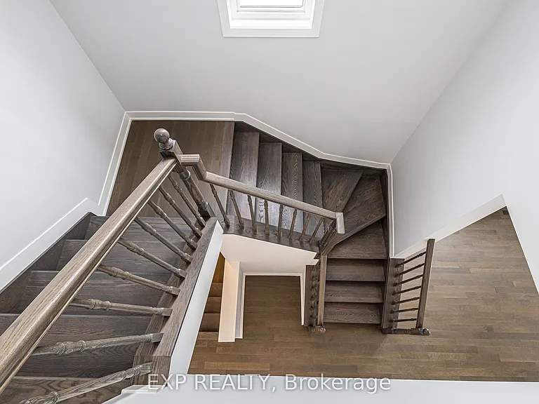 218 Ormiston Cres — Photo 14