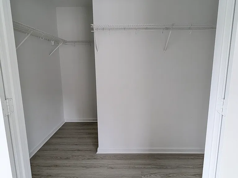 151 Park Ter #7 — Photo 11