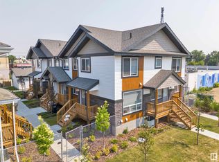 15812 100a Ave NW, Edmonton, AB T5P0L5