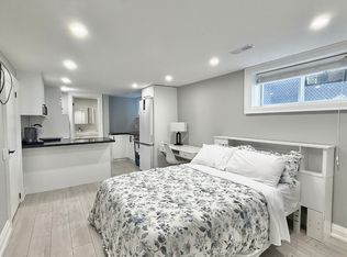 187 Armour Blvd #2, Toronto, ON M3H1M3