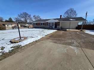 9400 Palomino Dr, Saint Louis, MO