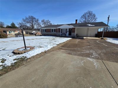 9400 Palomino Dr, Saint Louis, MO, 63123
