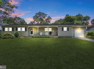 4 Empress Ln, Lawrence Township, NJ 08648