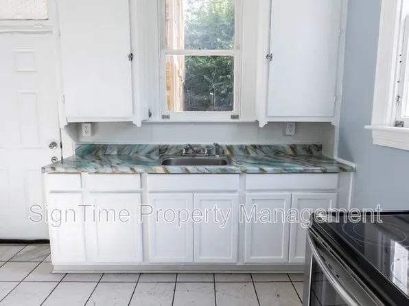326 S Potomac St APT 1, Hagerstown, MD 21740