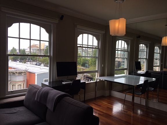 Plenty of Windows, Top Floor