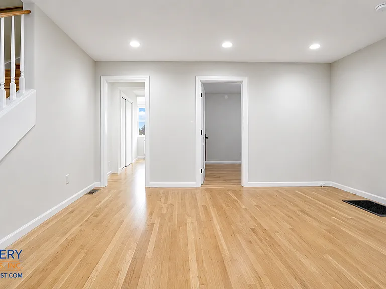 24 Sylvan Way — Photo 25